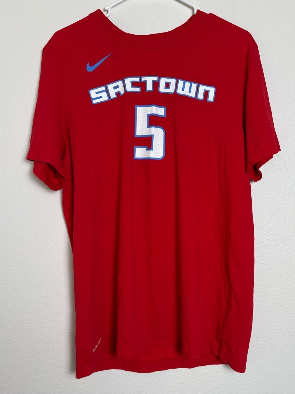 Nike Red “SACTOWN” Short Sleeve Crewneck Tee Size Large